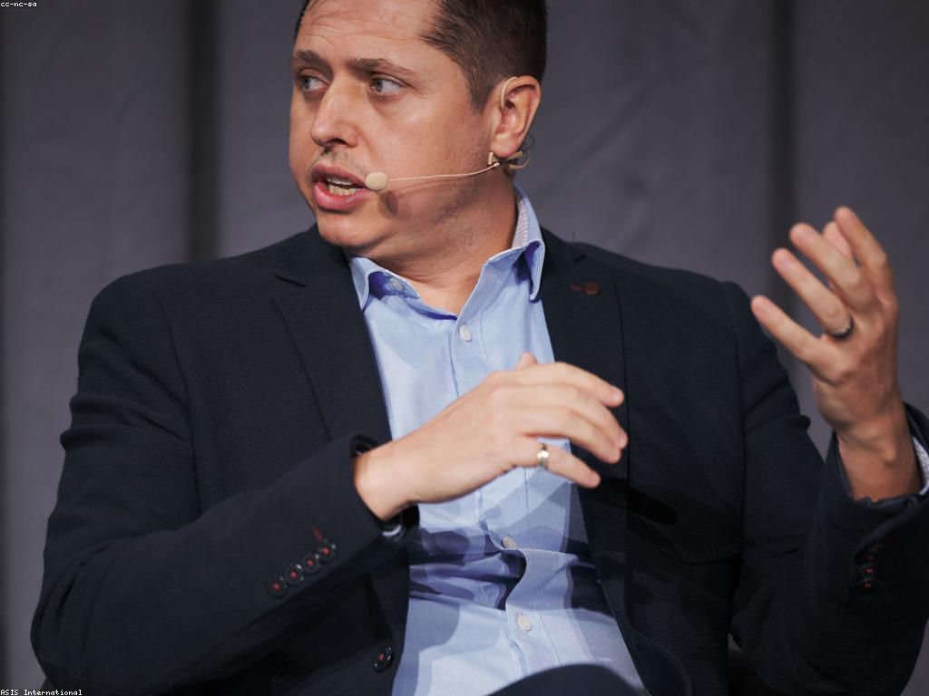 សារៈសំខាន់នៃការប្រើប្រាស់ឧបករណ៍ការពារ